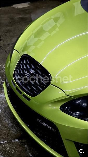 Usado Seat Leon CUPRA 240 CV (176 kW) 2009 Verde Berlina