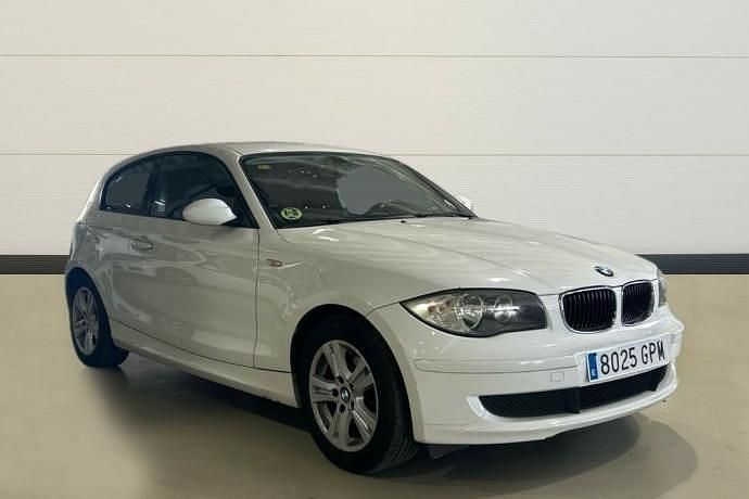 Usado 2009 BMW 116 Utilitario | 8095 € (Precio justo) - Imagen 1/4