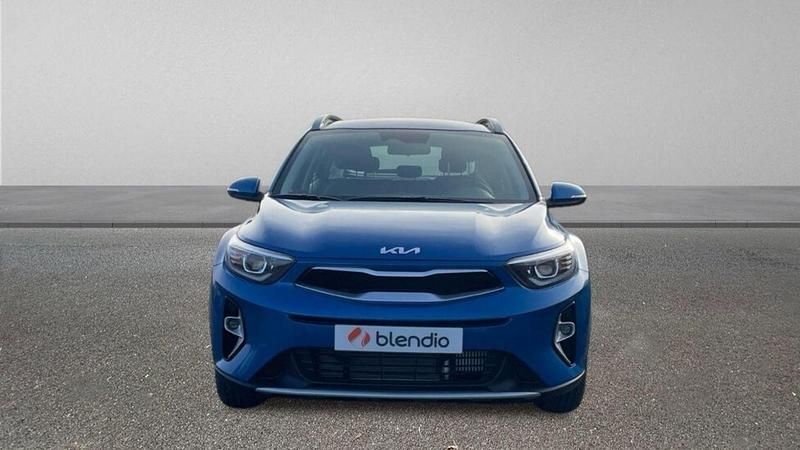 Usado Kia Stonic 100 CV (73 kW) 2024 Negro SUV