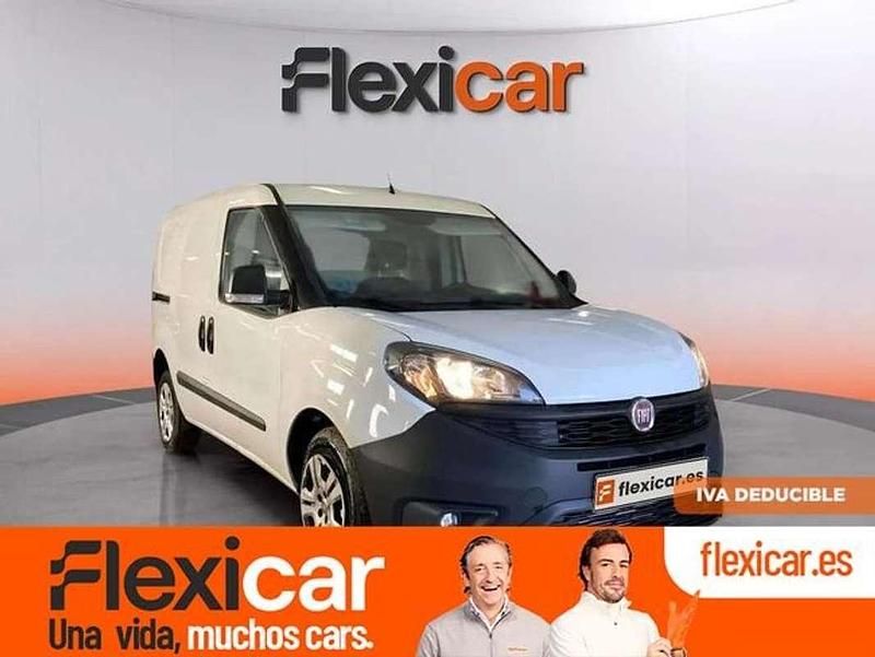 Blanco Usado 2022 Fiat Doblò Monovolumen | 10.290 € (Super precio) - Imagen 1/4