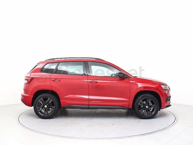 Usado Skoda Karoq SportLine 150 CV (110 kW) 2019 Rojo SUV