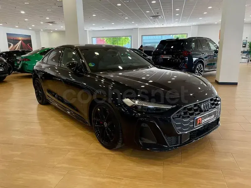 Usado Audi A5 S-Line 204 CV (150 kW) 2025 Negro Berlina