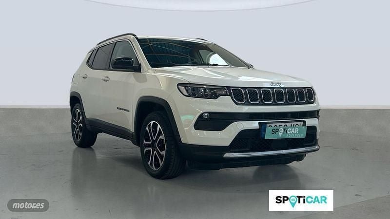 Usado Jeep Compass Limited 130 CV (95 kW) 2023 Blanco SUV