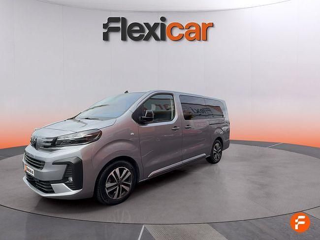 Usado Peugeot Traveller Business-Line 180 CV (132 kW) 2024 Gris / plata Monovolumen