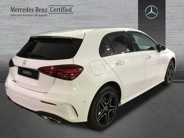 Usado Mercedes A250 AMG line 218 CV (160 kW) 2025 Blanco polar