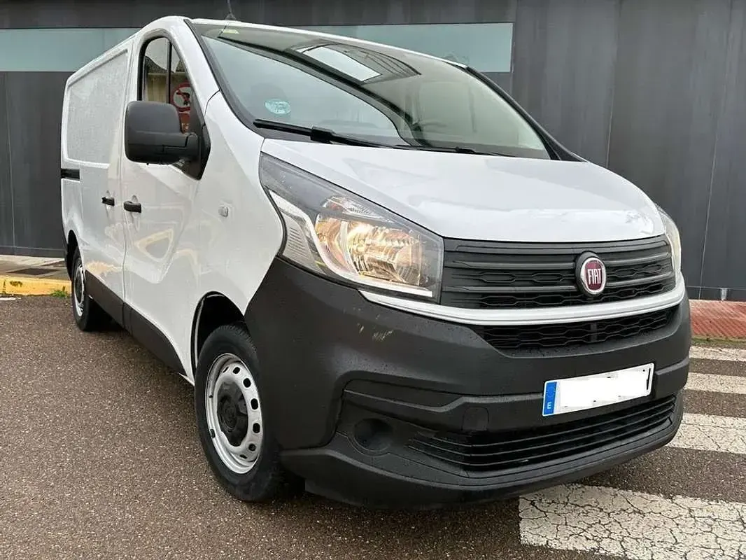 Usado Fiat Talento 120 CV (88 kW) 2021 Blanco Monovolumen