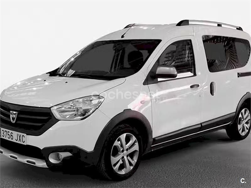 Usado Dacia Dokker Stepway 90 CV (66 kW) 2017 Blanco Monovolumen