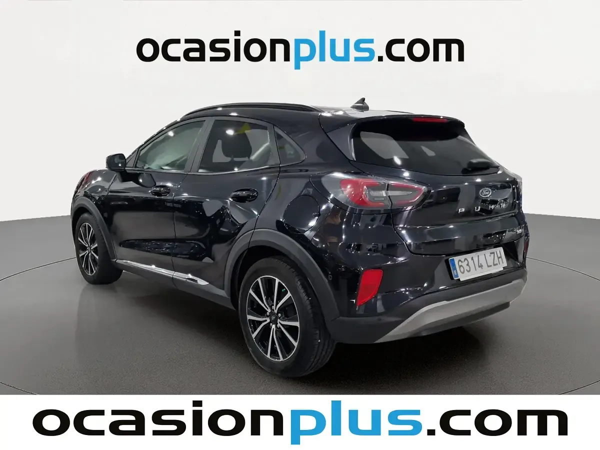 Usado Ford Puma Titanium 125 CV (91 kW) 2022 Negro SUV