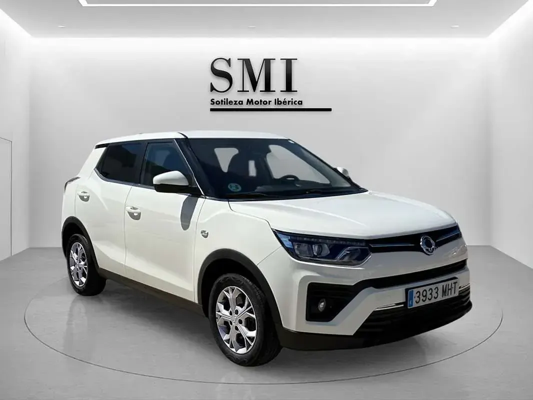 Usado SsangYong Tivoli 128 CV (94 kW) 2023 Blanco SUV