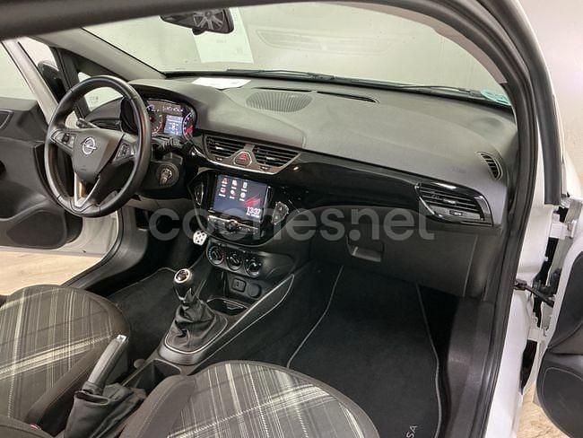 Usado Opel Corsa Selective 90 HP (66 kW) 2018 Branco Sedan