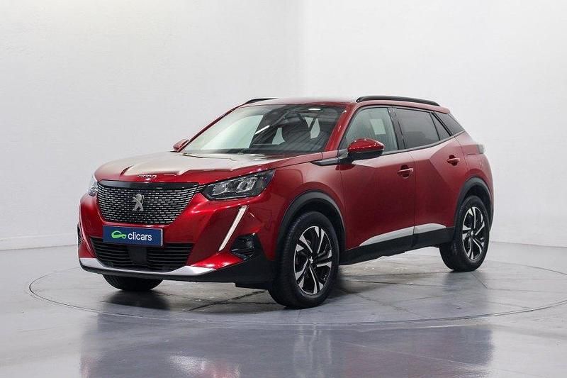 Usado Peugeot 2008 Allure 110 CV (80 kW) 2021 SUV