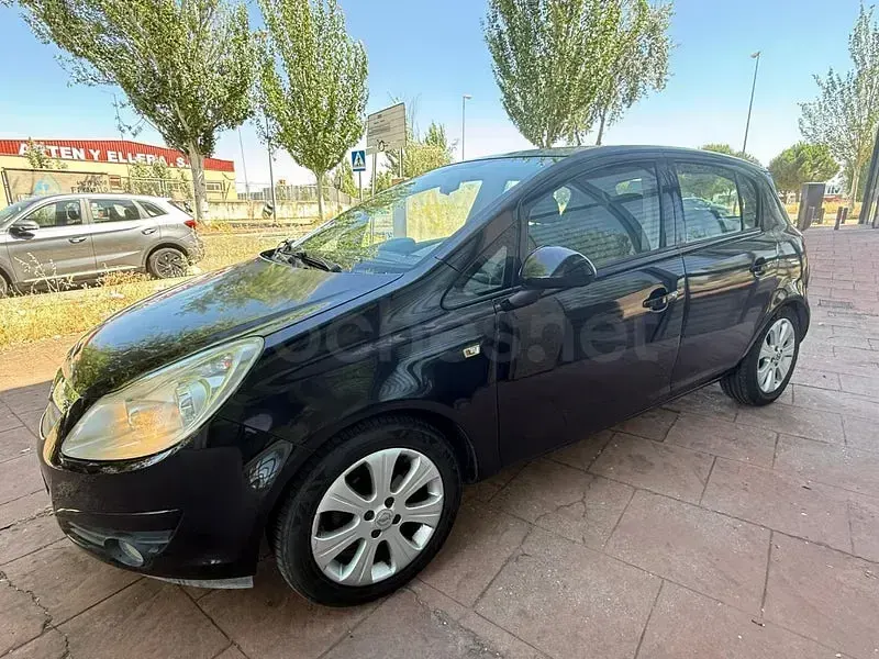 Usado Opel Corsa Enjoy 90 CV (66 kW) 2008 Negro Utilitario