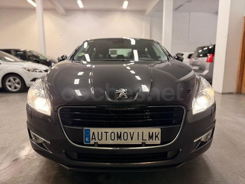 Usado Peugeot 508 Allure 140 CV (102 kW) 2014 Gris / plata Berlina