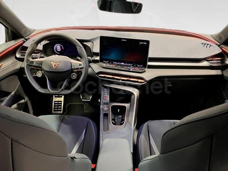 Usado Cupra Terramar 150 CV (110 kW) 2025 Gris / plata SUV