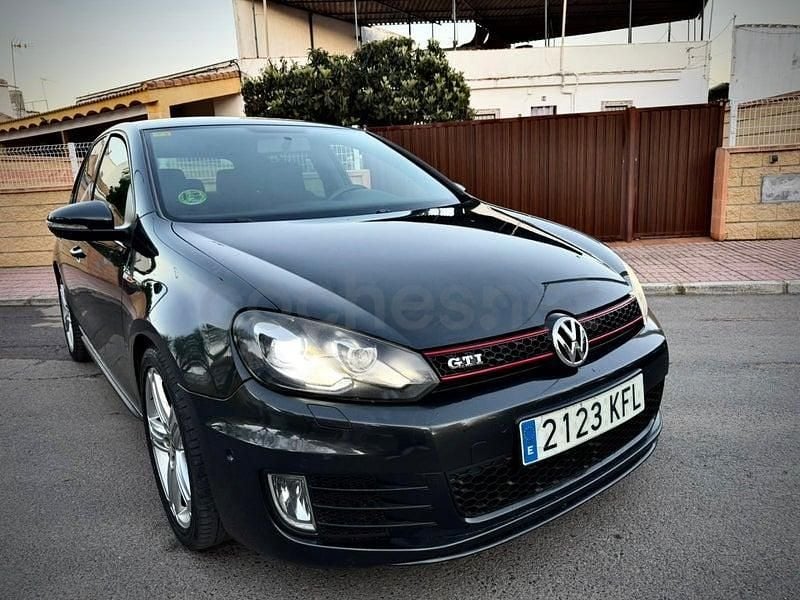 Usado VW Golf VI GTI 210 CV (154 kW) 2010 Gris / plata Utilitario