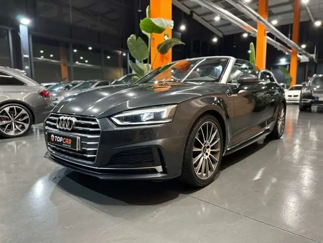 Usado Audi A5 Cabriolet S-Line 190 CV (139 kW) 2018 Gris Descapotable