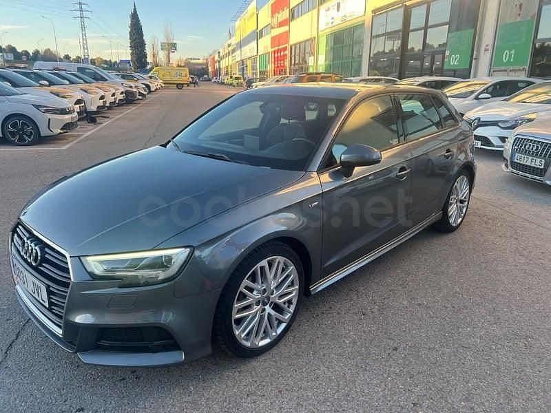 Usado Audi A3 S-Line 150 CV (110 kW) 2017 Gris / plata Berlina