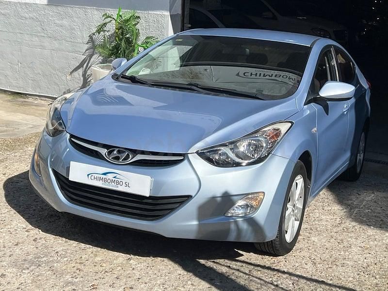 Usado Hyundai Elantra GLS 132 CV (97 kW) 2011 Azul Berlina