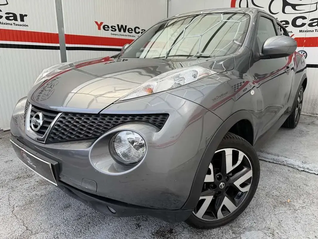 Usado Nissan Juke Premium Edition 110 CV (80 kW) 2013 Gris SUV