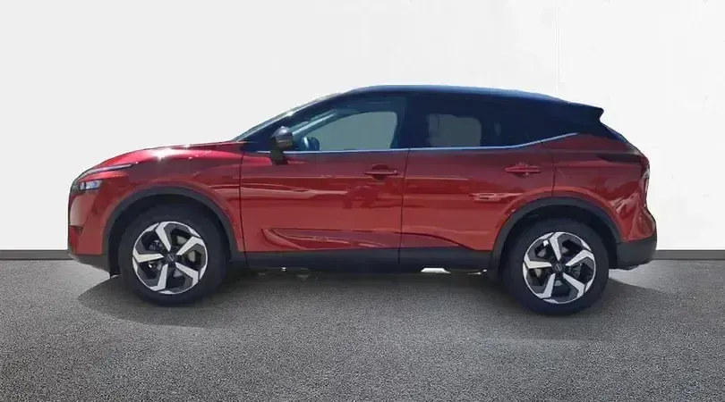 Usado Nissan Qashqai N-Connecta 158 CV (116 kW) 2022 Fuji sunset con techo midnight SUV