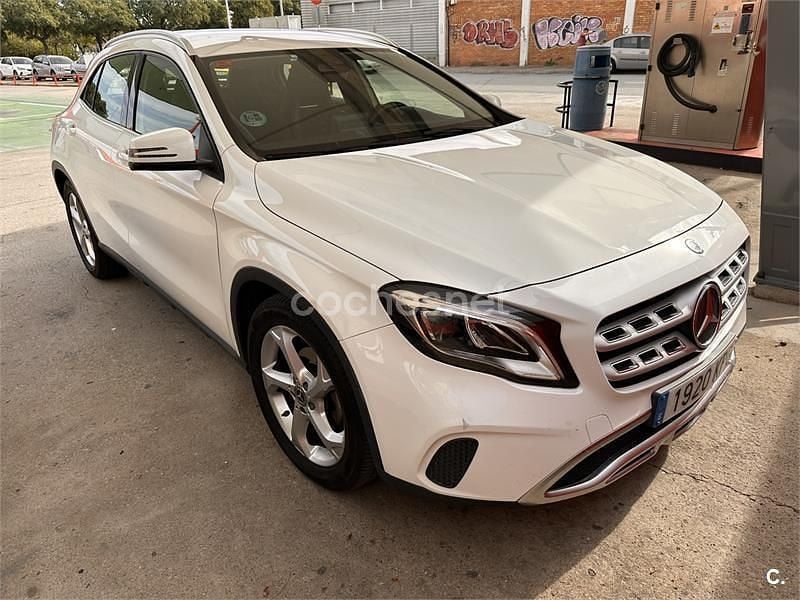 Blanco Usado 2018 Mercedes GLA220 SUV | 18.300 € (Super precio) - Imagen 1/4