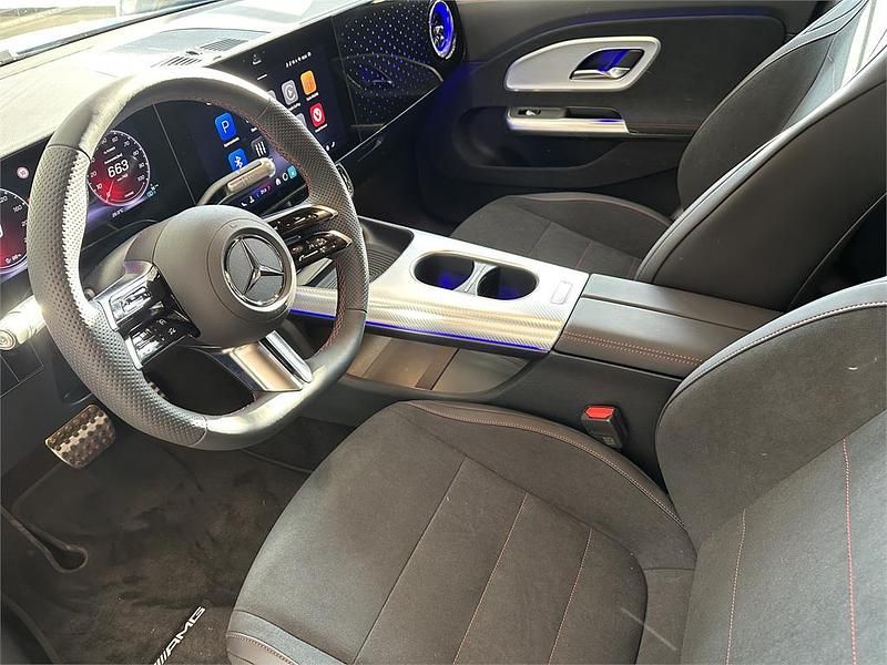 Usado Mercedes CLA 250+ 200 kW (272 CV) 2025 Azul Berlina