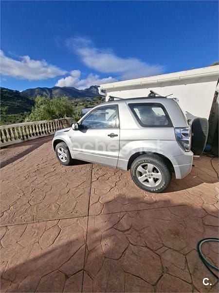 Usado Suzuki Grand Vitara 129 CV (94 kW) 2006 Gris / plata SUV