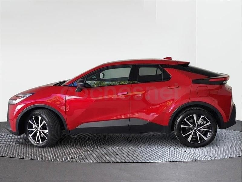 Usado Toyota C-HR Advance 223 CV (164 kW) 2025 Rojo SUV