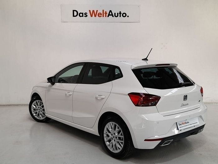 Blanco Usado 2023 Seat Ibiza FR | 17.500 € (Precio justo) - Imagen 1/4