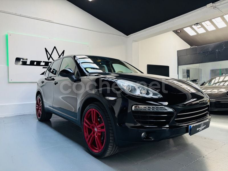 Negro Usado 2010 Porsche Cayenne SUV | 26.000 € - Imagen 1/4
