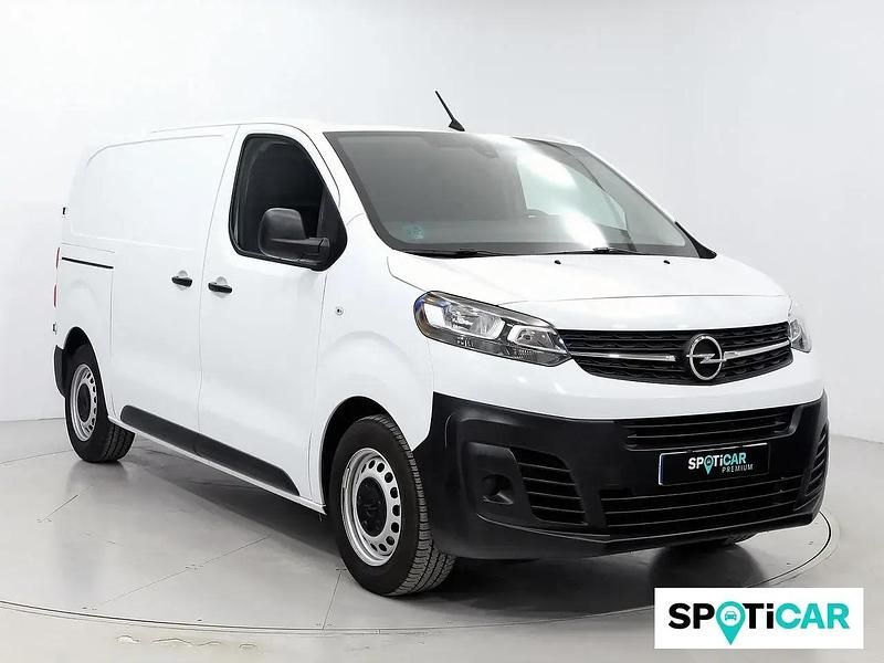 Usado Opel Vivaro 102 HP (75 kW) 2023 Branco Monovolume