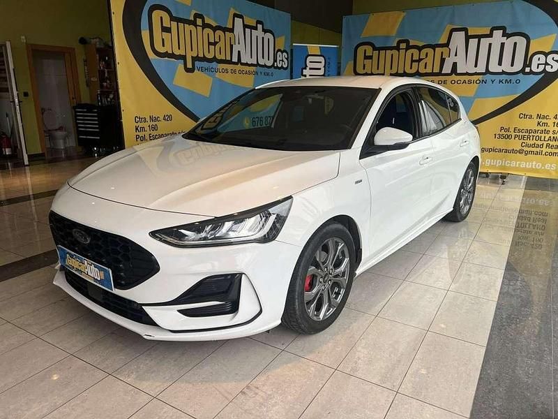Blanco Usado 2023 Ford Focus ST-Line X Utilitario | 18.600 € (Un poco caro) - Imagen 1/4