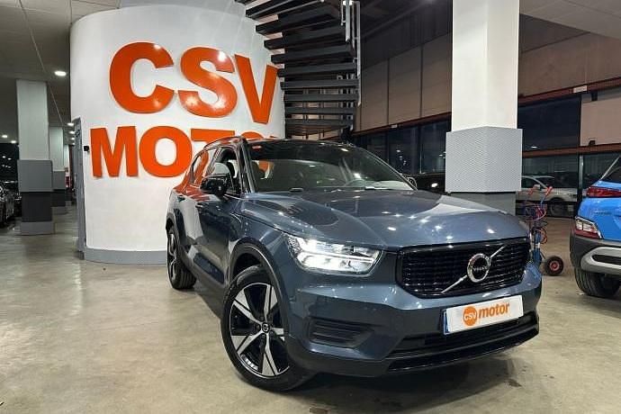 Usado Volvo XC40 R-Design 210 CV (154 kW) 2021 SUV