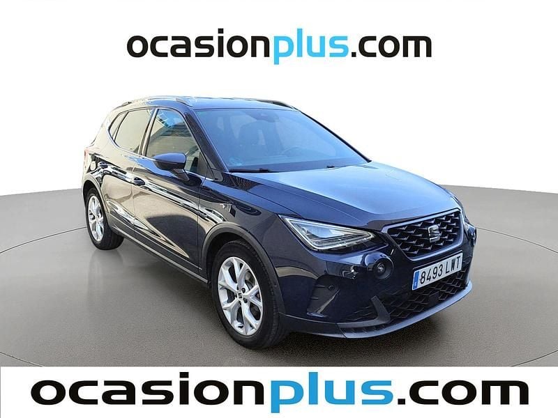 Usado Seat Arona FR 90 CV (66 kW) 2022 Azul SUV