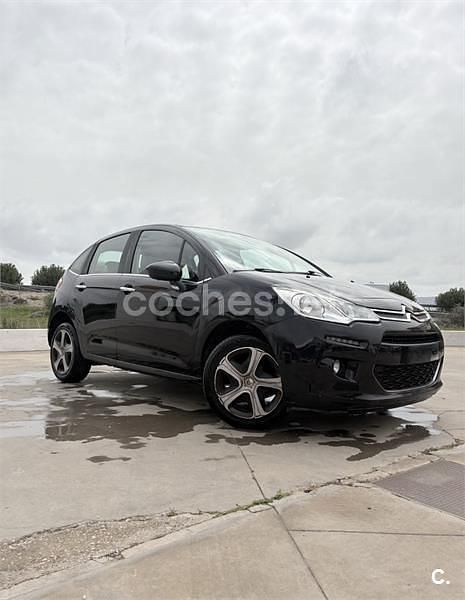 Usado Citroën C3 Exclusive 99 CV (72 kW) 2016 Negro Berlina