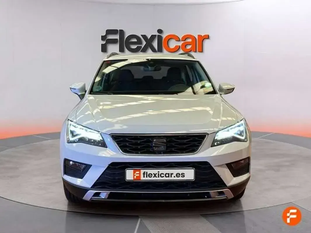 Usado Seat Ateca Ecomotive 116 CV (85 kW) 2017 Blanco SUV