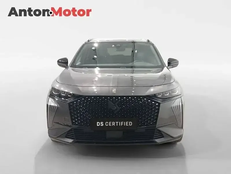 Usado DS Automobiles DS7 Crossback 360 CV (264 kW) 2023 Gris / plata SUV