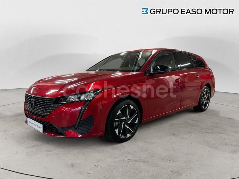 Rojo Usado 2023 Peugeot 308 Allure Familiar | 22.490 € (Un poco caro) - Imagen 1/4