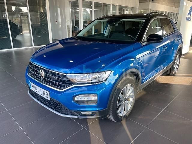 Usado VW T-Roc Advance 110 CV (80 kW) 2021 Azul SUV