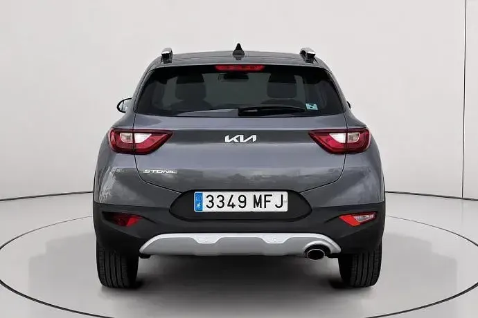 Usado Kia Stonic 120 CV (88 kW) 2023 SUV