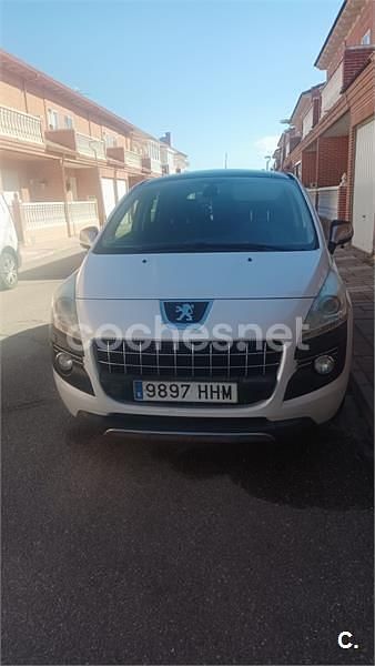 Blanco Usado 2011 Peugeot 3008 Allure Berlina | 4000 € (Buen precio) - Imagen 1/4