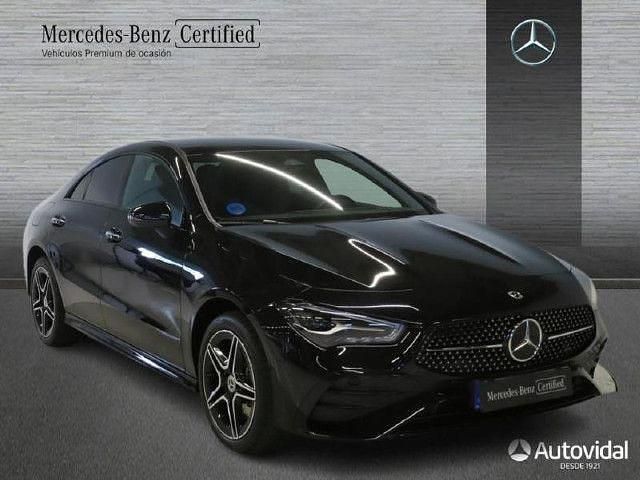 Usado Mercedes CLA250e AMG line 218 CV (160 kW) 2025 Negro Coupe