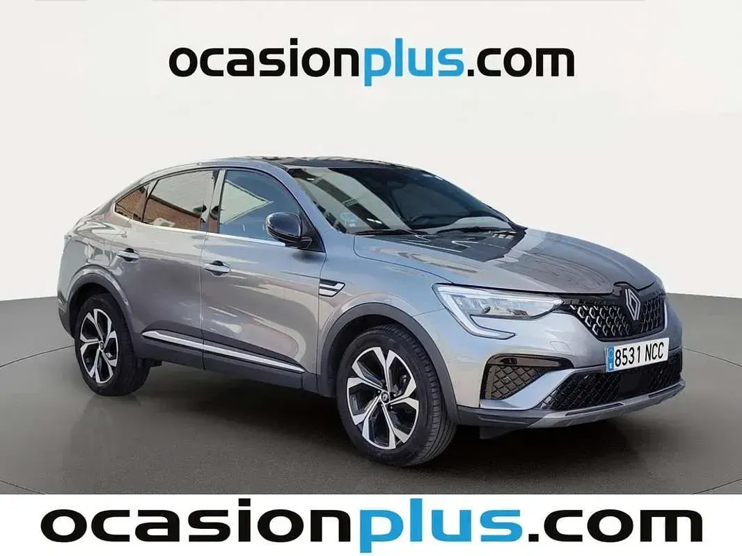 Usado Renault Arkana Techno 140 CV (102 kW) 2025 Gris SUV