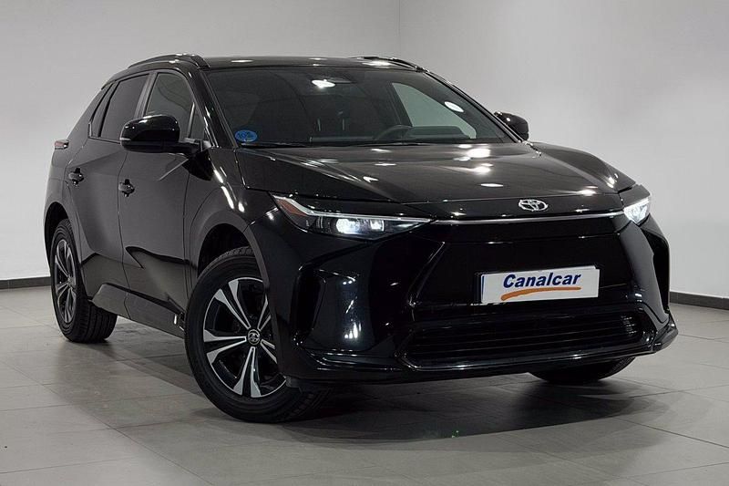 Usado Toyota bZ4X 150 kW (204 CV) 2025 Negro SUV