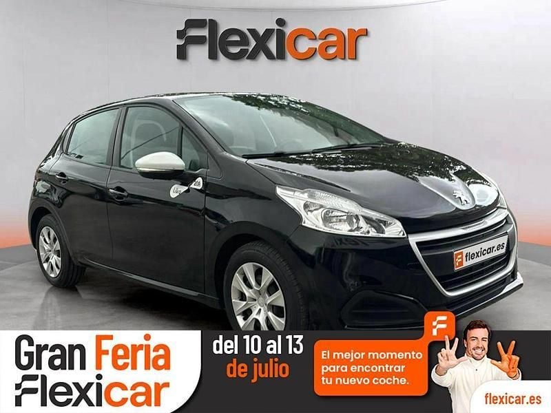Negro Usado 2018 Peugeot 208 Utilitario | 7890 € (Precio justo) - Imagen 1/2