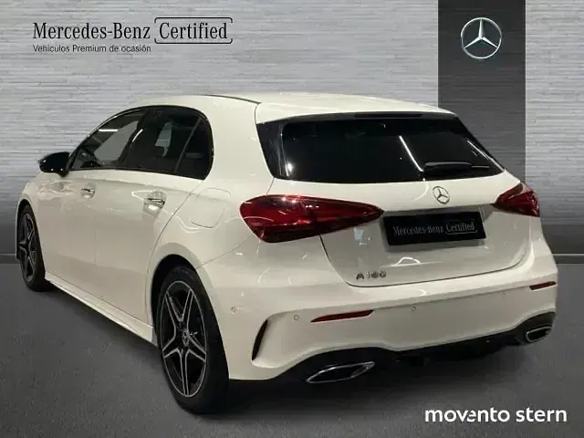 Usado Mercedes A180 Advanced 136 CV (100 kW) 2025 Blanco Utilitario