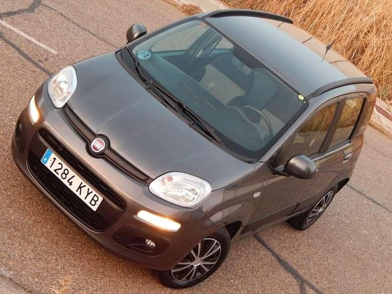 Gris Usado 2019 Fiat Panda Lounge Utilitario | 7675 € (Buen precio) - Imagen 1/4