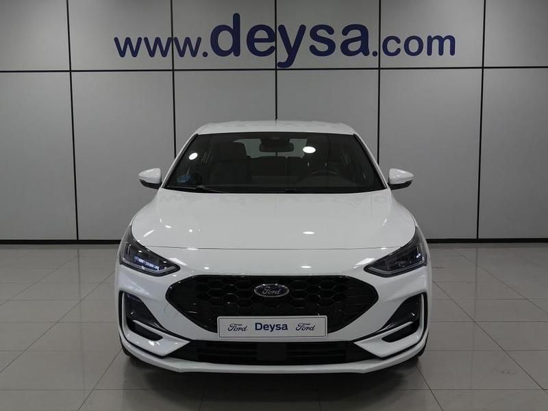 Usado Ford Focus ST-Line 125 CV (91 kW) 2023 Blanco Berlina