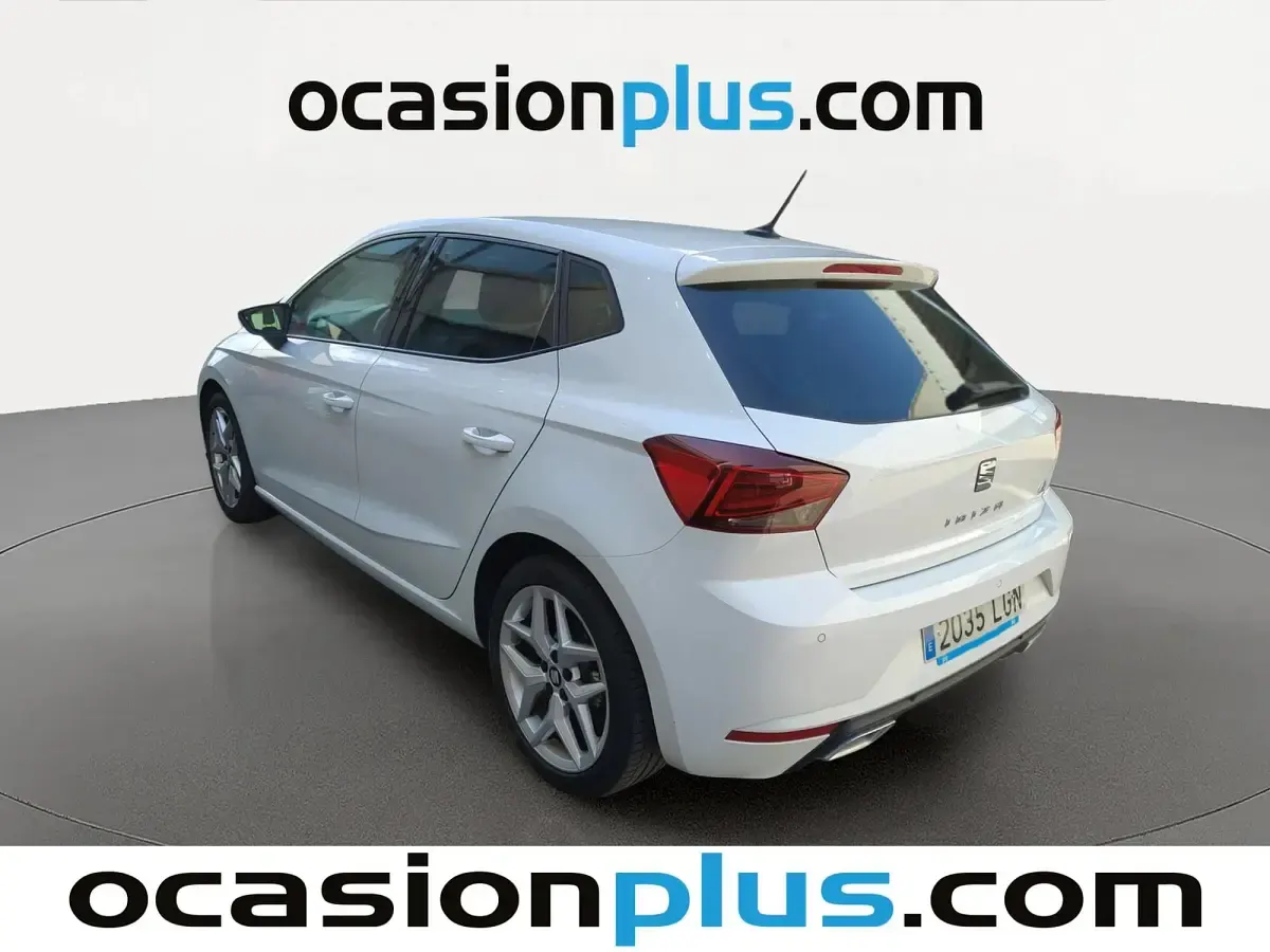 Usado Seat Ibiza FR 115 CV (84 kW) 2020 Blanco Utilitario