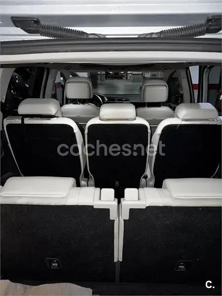 Usado VW Touran Sportline 150 CV (110 kW) 2017 Gris / plata Monovolumen